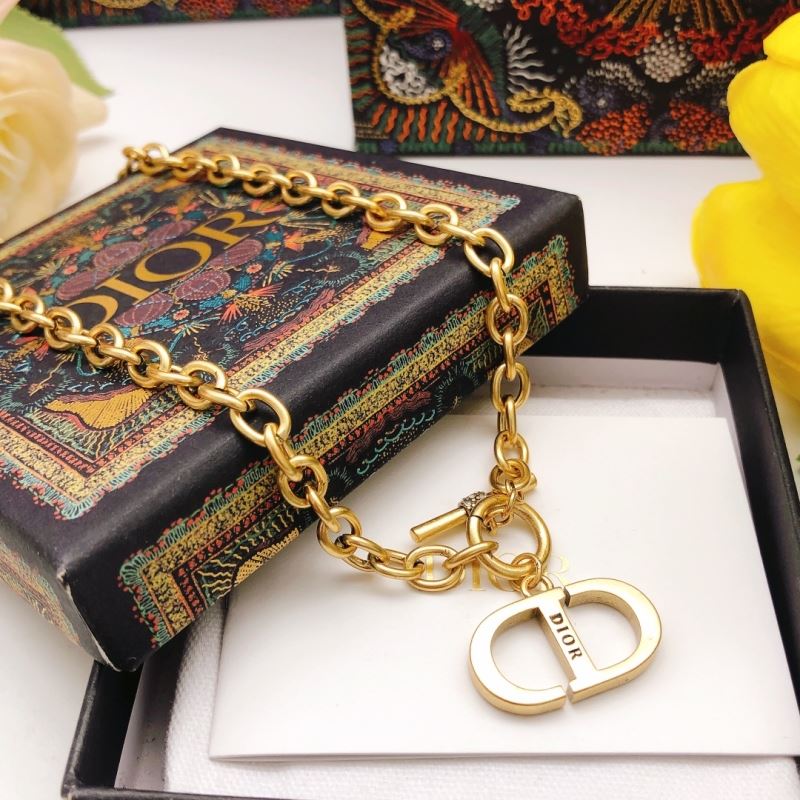 chr1st1an D10r necklaces